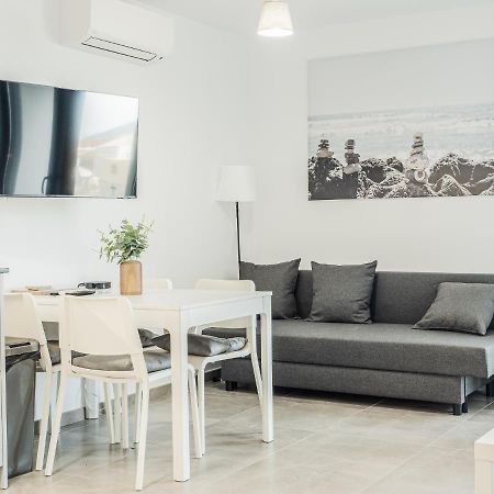 Brand New Studio Near The Beach, גיברלטר מראה חיצוני תמונה