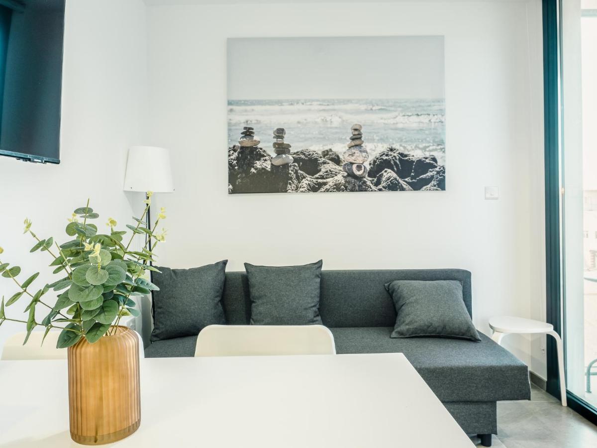 Brand New Studio Near The Beach, גיברלטר מראה חיצוני תמונה